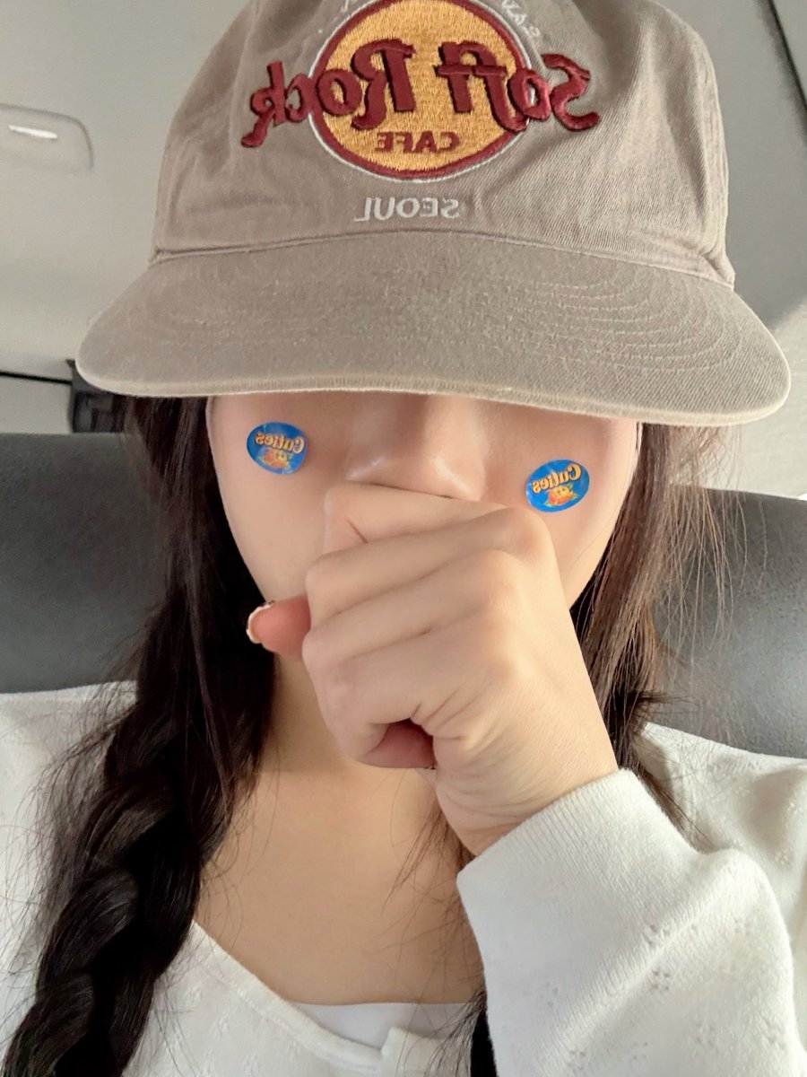 goeunIoops's tweet image. fromm update 🍀