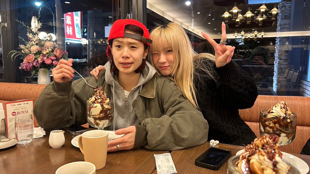 ダナヲ tweet media