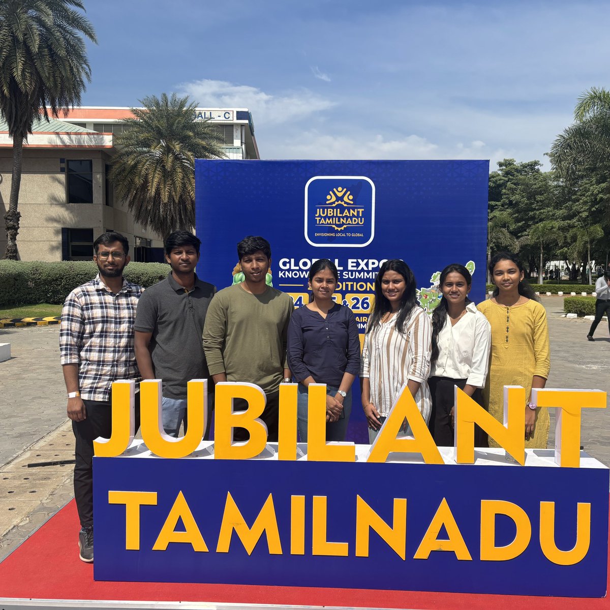 WeAreAthen's tweet image. Our team at Athen is thrilled to have attended the Jubilant Tamilnadu Knowledge Summit 2025 today at CODISSIA! 

 #Athen #KnowledgeSummit #KnowledgeSharing #Innovation #CODISSIA #Tamilnadu