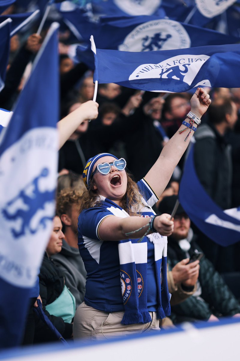 ChelseaFCW's tweet photo. These vibes only tomorrow, Blues! 🤩 https://t.co/yXEukzikwg