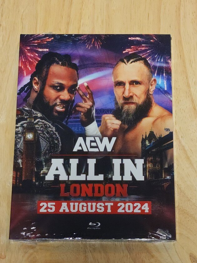 WDNcom's tweet image. Who's still collecting out there?! #AEW's newest release is WrestleDream 2024 on Blu-ray.

This follows other recent titles like All In London and All Out from 2024, also both on Blu-ray. Full list and new photos on our page: wrestlingdvdnetwork.com/aew-dvd-list/