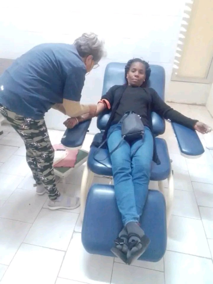 YaimaRodri2250's tweet photo. Otra vez manos solidarias donan su sangre en #Guanajay #CubaPorLaSalud #ArtemisaJuntosSomosMás https://t.co/3gnUQSKWz9