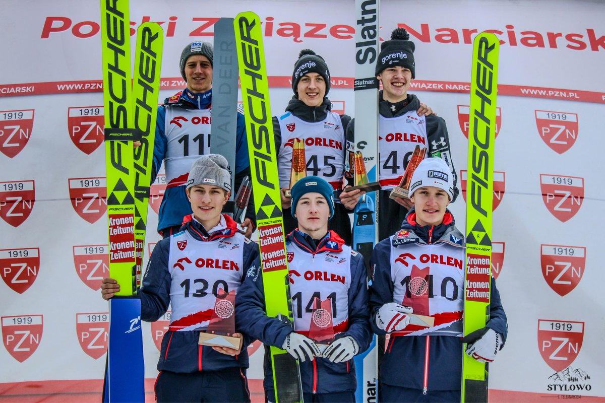 szt_redakcja's tweet photo. Alpen Cup w #Szczyrk 🇵🇱 (24.01.2025)
🥇 Ziga #Jancar 🇸🇮
🥈 Simon #Steinberger 🇦🇹
🥉 Urban #Simnic 🇸🇮
4. Nikolaus #Humml 🇦🇹
5. Johannes #Pölz 🇦🇹
6. Clemens #Vinatzer 🇦🇹
📸: Martyna Okrzesik (@mokrzesikk)
#skijumping #skijumpingfamily https://t.co/mdFOumw42t