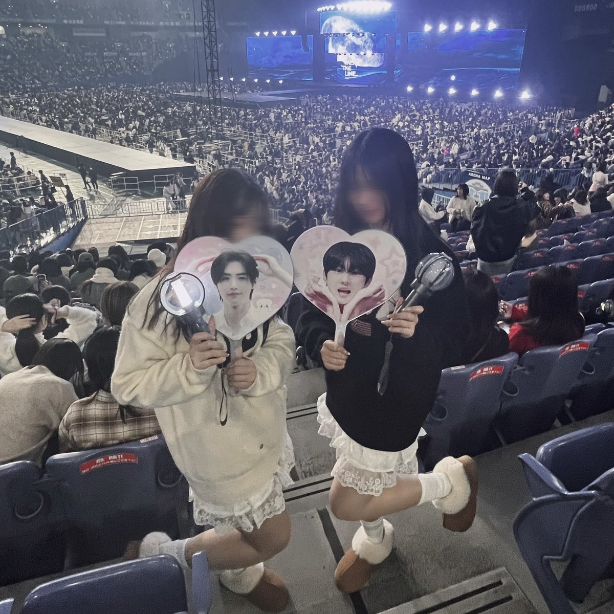 wonlv_s2's tweet photo. 𝐷𝑎𝑦 𝟷 https://t.co/r7qHTBhQLs