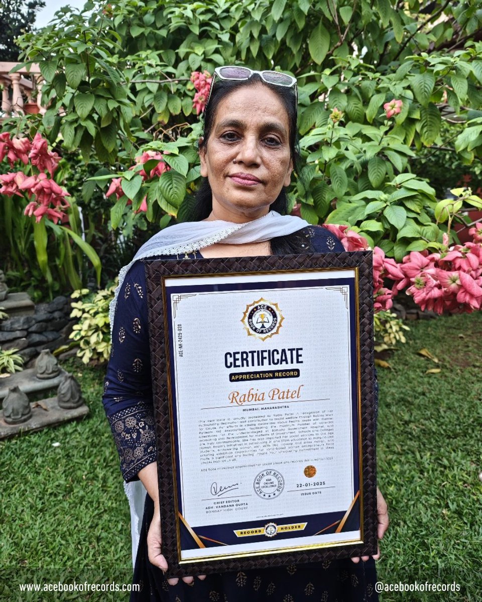 acebookofrecord's tweet photo. Celebrating Rabia Patel’s remarkable impact in social welfare! 🎉From supporting cancer awareness to empowering women &amp; students with skills like AI &amp; STEM, her contributions inspire us all. 🌟
#RabiazWalkForCause #WomenInAction #CommunityHeroes #SocialGood #acebookofrecords https://t.co/CshaIbVfeC