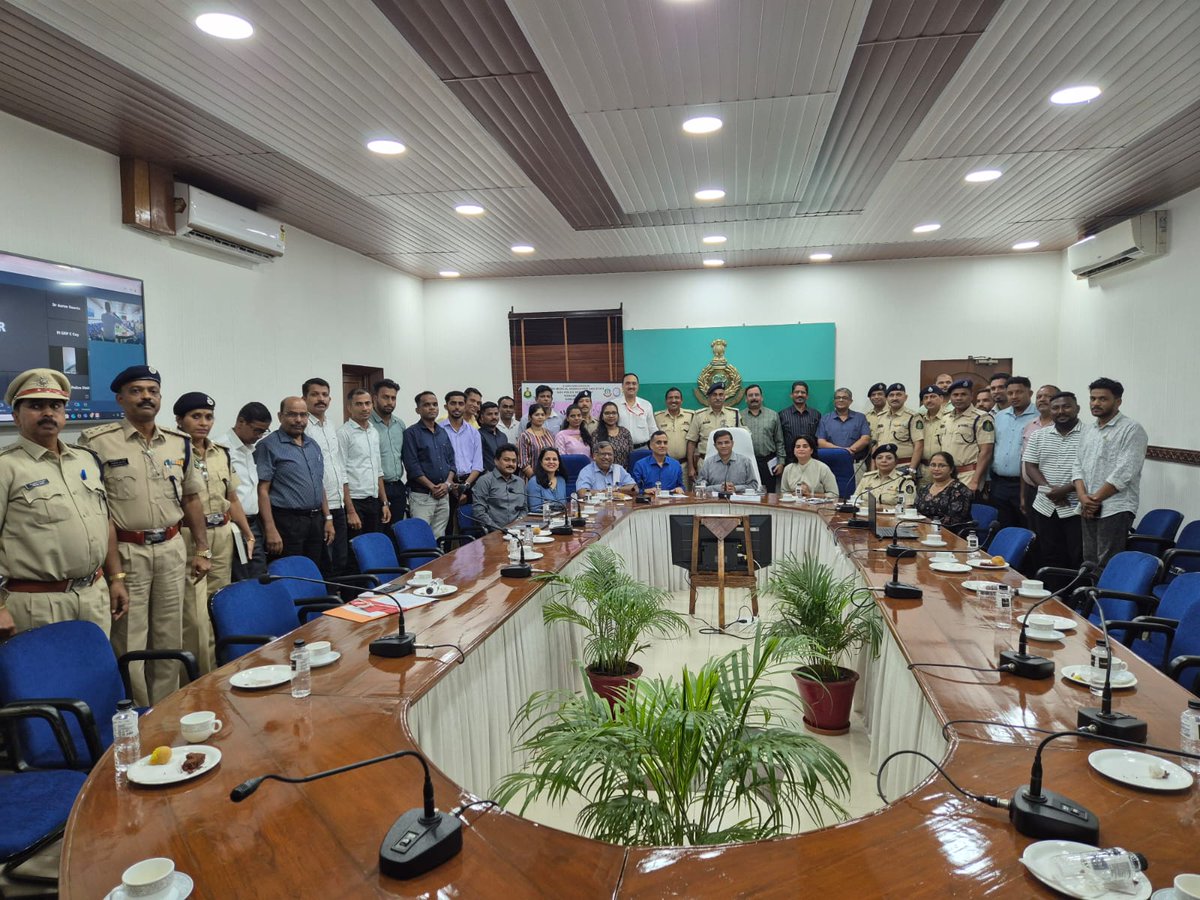 AreshNaik's tweet photo. In continuation of the year long stress management workshop series for Goa Police, we recently had a hybrid conference for personnel across the state. Facilitated by @sharma_tanushri for Sangath.
@GoaPol @Goa_Police @DGP_Goa https://t.co/l1snve48RG