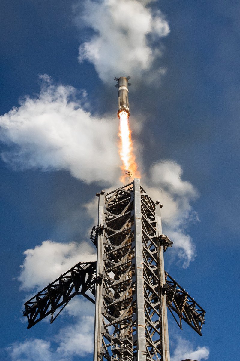 Oliver The Space Nerd tweet media