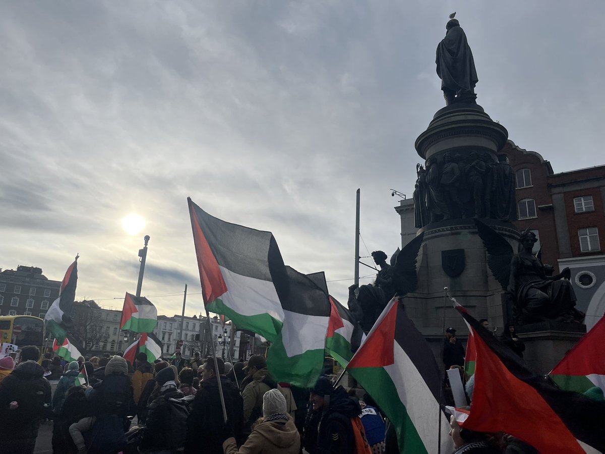 orourke_darren's tweet image. Dublin today. New Year, Same Demands - Sanctions Now, Boycott, Divest, Sanctions, Enact the Occupied Territories Bill, Free Palestine. 🇵🇸 

#BDS #SanctionsNow #OTB #FreePalestine