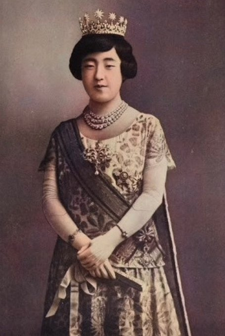 1924年1月26日、皇太子裕仁親王（後の昭和天皇）と良子女王（後の香淳