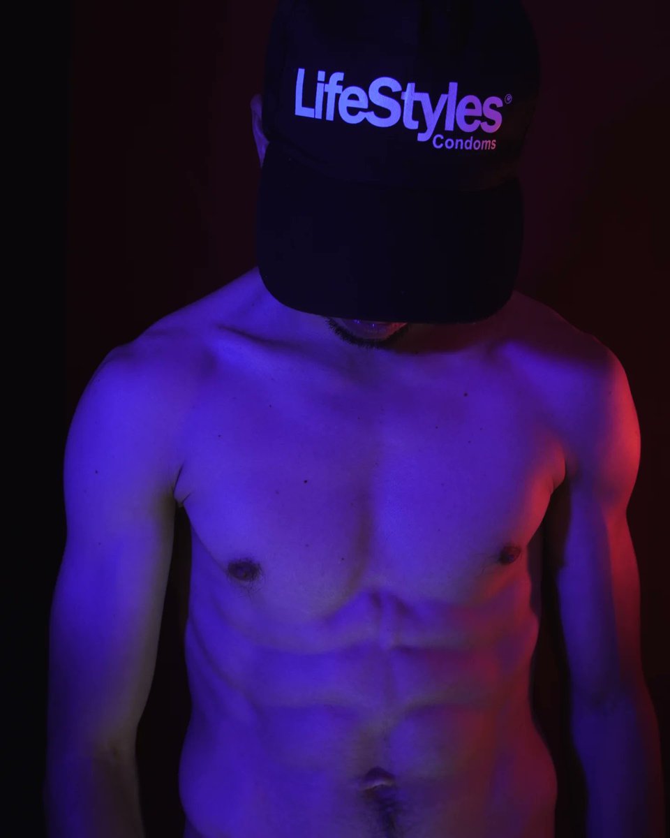 Más contenido sin censura mi paguina 💙
onfayer.com/soyraw