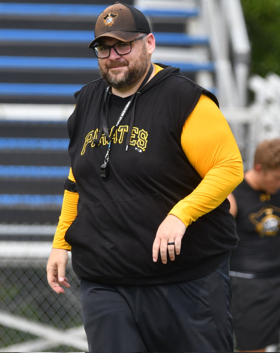 CoastalPreps's tweet photo. Topsail has named Chris Schmidt the interim head football coach. He has served as the team's defensive coordinator for the past several seasons. https://t.co/bSQnqvW3X8