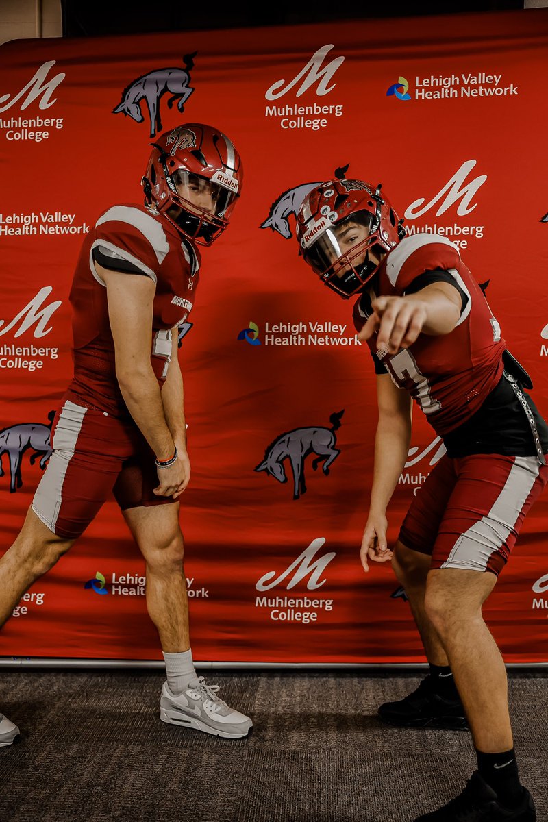 Kaeleb Fees (@kaelebfees) on Twitter photo Had a great time at <a href="/Muhlenberg/">Muhlenberg College</a> this Monday on an official visit along with <a href="/JackWar_4/">Jack Waranavage</a>! After a great conversation with Coach Milne I’ve been blessed with the opportunity to play football for the Mules! Thank you <a href="/CoachJennings55/">Dan Jennings</a> and all <a href="/DigInMules/">Muhlenberg Football</a> coaches for having me! Had a great time at <a href="/Muhlenberg/">Muhlenberg College</a> this Monday on an official visit along with <a href="/JackWar_4/">Jack Waranavage</a>! After a great conversation with Coach Milne I’ve been blessed with the opportunity to play football for the Mules! Thank you <a href="/CoachJennings55/">Dan Jennings</a> and all <a href="/DigInMules/">Muhlenberg Football</a> coaches for having me!