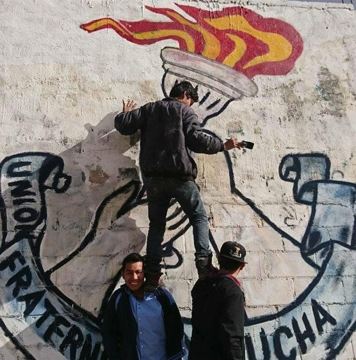 HomeroAE's tweet photo. "Son tus herramientas, hombre:
Trabajar, pensar y soñar.
Las manos, cerebro y espíritu
Que si los sabes manejar
Y si te afanas, denodado
Y seguro de triunfar;
Hombre, tú, el dueño de ti mismo,
Hombre futuro, vencerás"
Álvaro Yunque https://t.co/OjFEh8XJwh