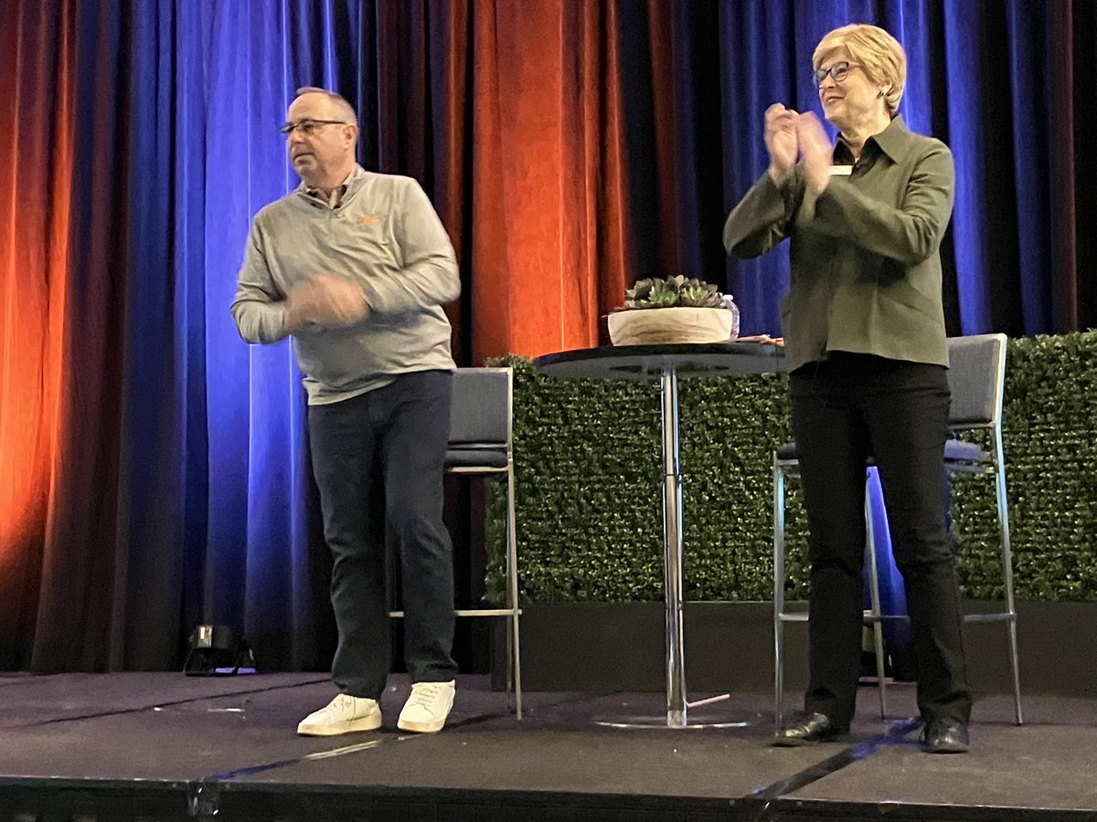 Kicking off the ASUG Volunteer Meeting sessions with Carolyn and Geoff #asug365 #sap