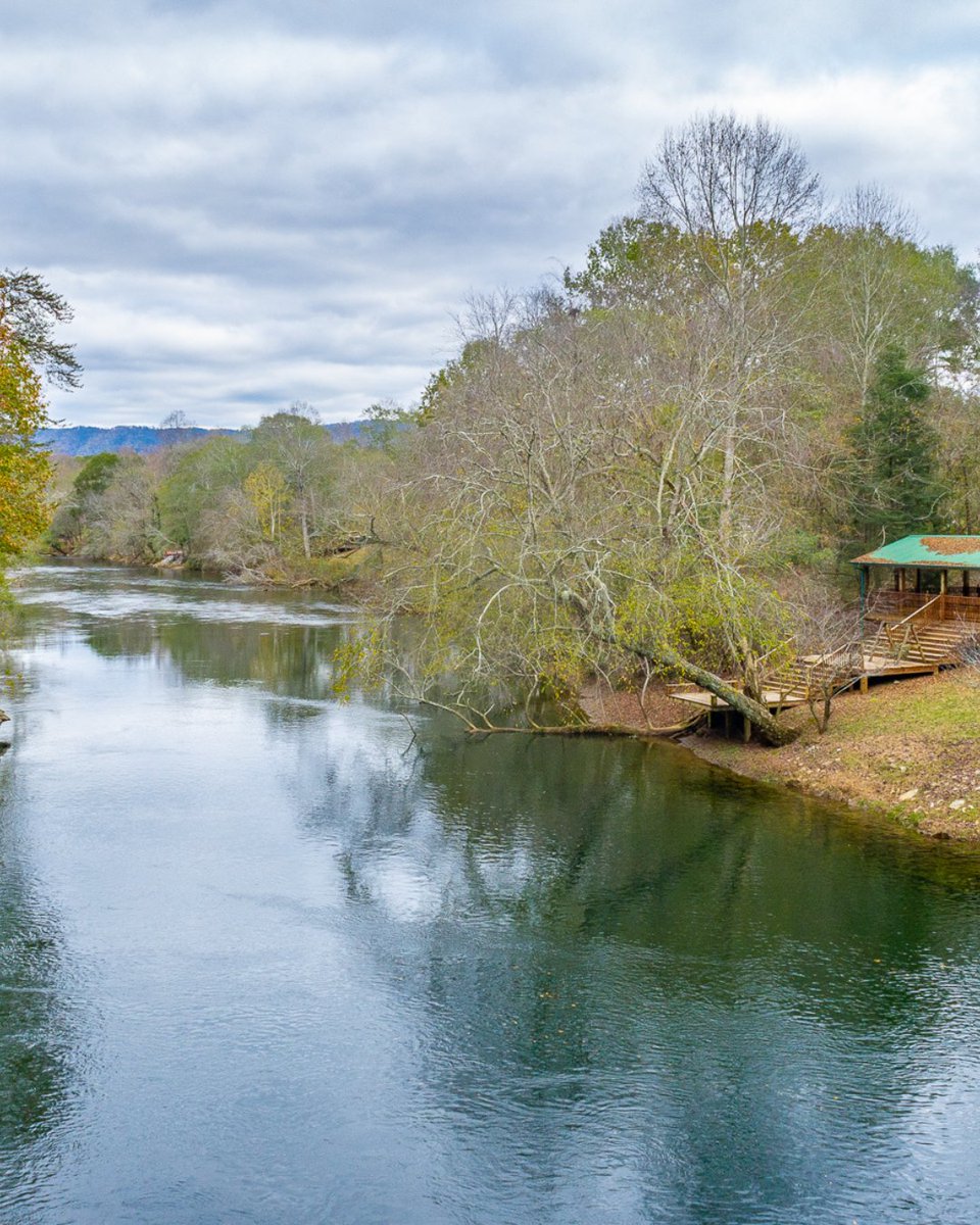 PaulaSoldIt's tweet photo. 🏡On the Market🏡
1137 Reynolds Bridge Road | 15.49 acres

MLS # 1503475 | Offered at $849,900

📱 The Paula McDaniel Group | 423.667.2997
📱 Real Estate Partners Chattanooga LLC | 423.362.8333
🌐 https://t.co/H22LmTftSO
Equal Housing Opportunity | Licensed in TN and GA https://t.co/mQL986h5ZW