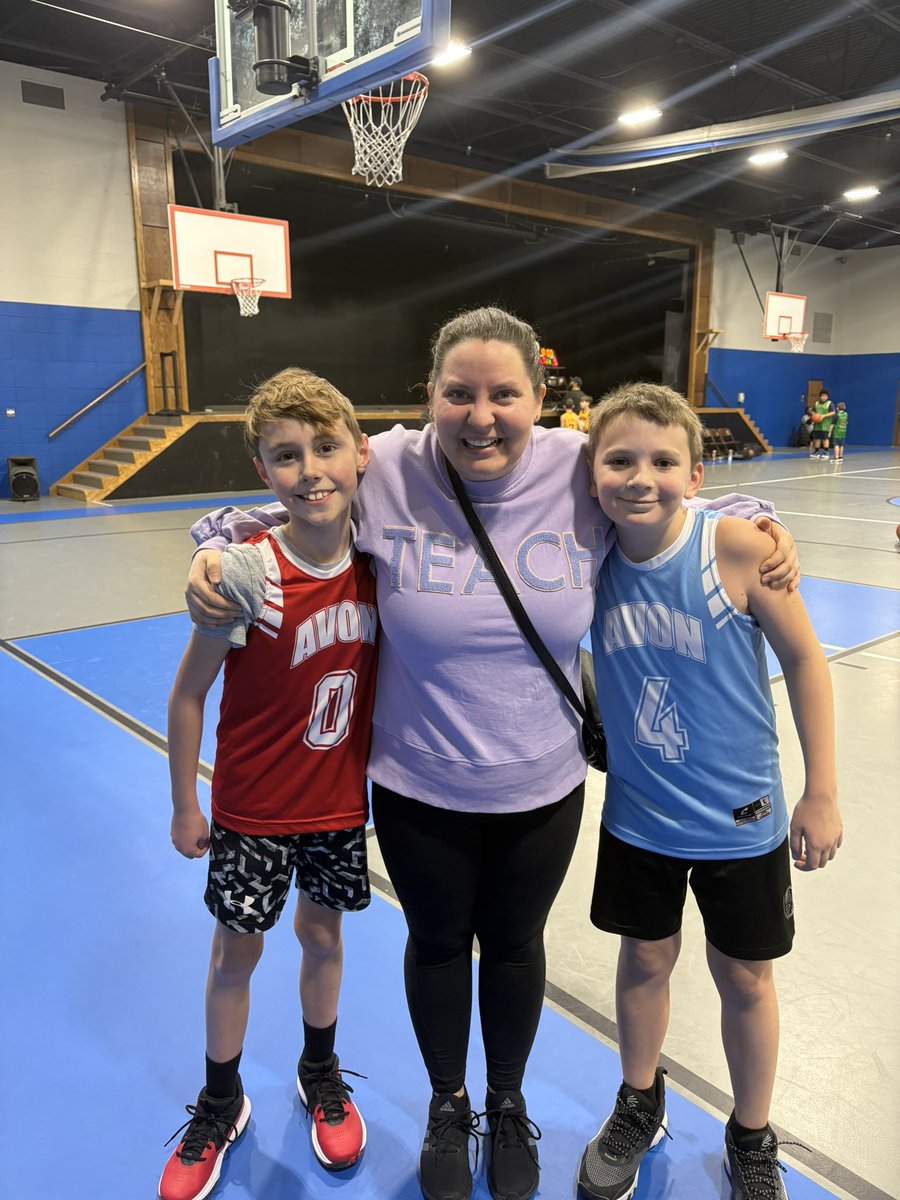 Megan Lofgren tweet media