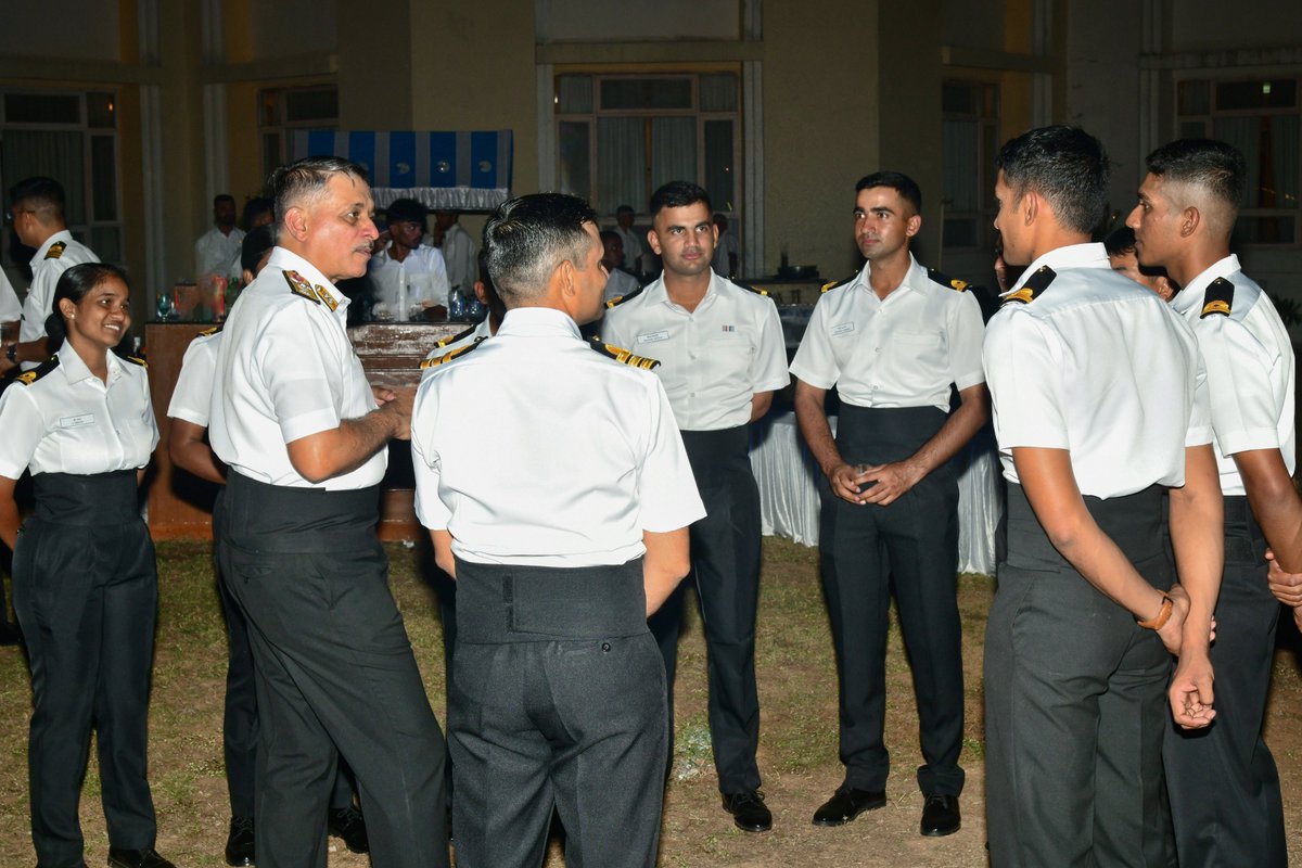 IN_WesternFleet's tweet photo. #FOCWF interaction with #SwordArm
RAdm Rahul Vilas Gokhale, NM addressed the Commanding Officers and officers of the #WesternFleet Ships at Karwar and shared his valuable insights, highlighted the aspects of safety in a very high Op Tempo and discussed the recent maritime security operations undertaken at sea and emphasised on โmaintaining the combat capabilityโ by keeping the Sword Sharp #WFShips.
@indiannavy
@IN_WNC
@DefPROMumbai