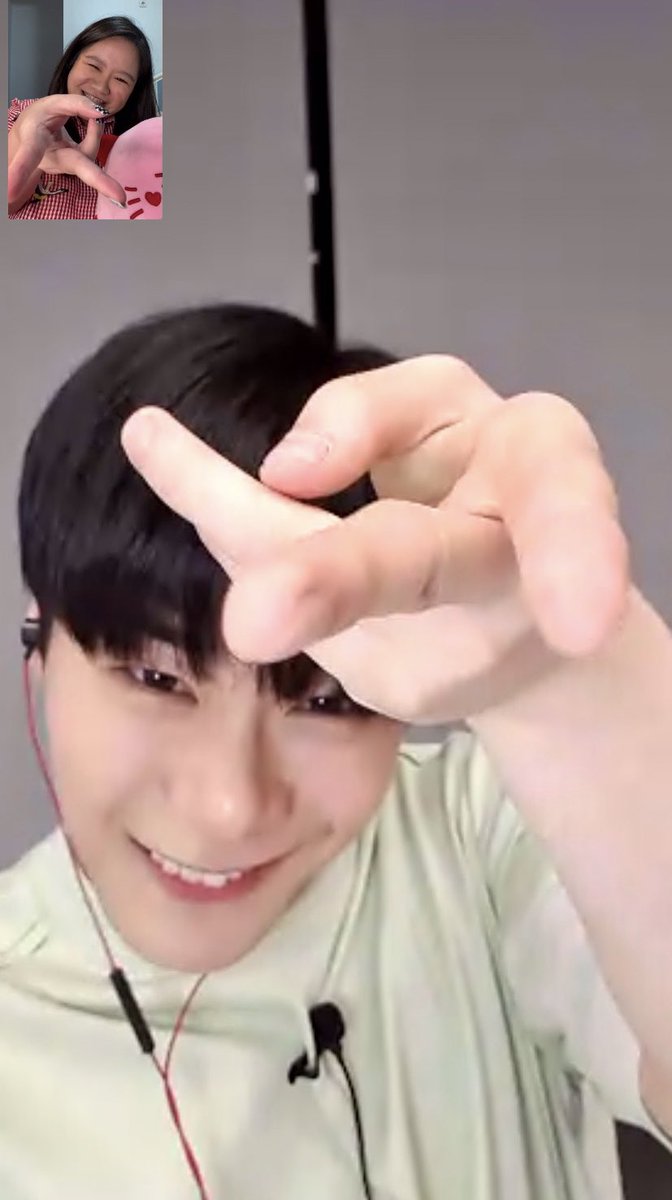binpoems's tweet photo. happy heavenly birthday my love <3

 #누구보다_빛나는달_빈아_생일축하해 https://t.co/a13h9mXSnK