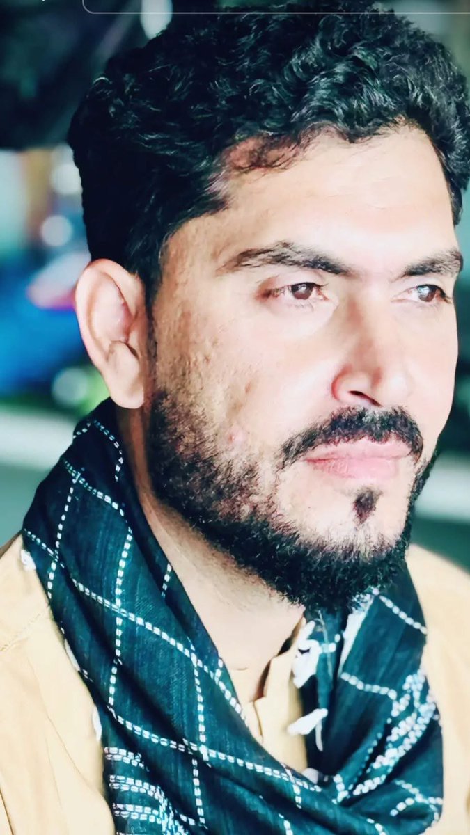 مہشود علی اور 3 
ماہ سے محصور لوگوں کے لیے آواز اُٹھانے والے پاراچنار کے تحصیل چیرمین آغا مزمل فصیح کی بلاجواز گرفتاری قابلِ افسوس اور قابلِ مذمت فعل ہے
#ReleaseMuzamilFasee 
#ReleaseMashoodAli