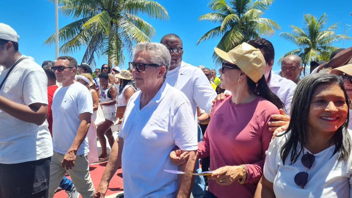 Caetano diz que festas populares de 2025 servem como &amp;#8216;teste&amp;#8217; para prefeitura
Leia mais: buff.ly/40NB58w