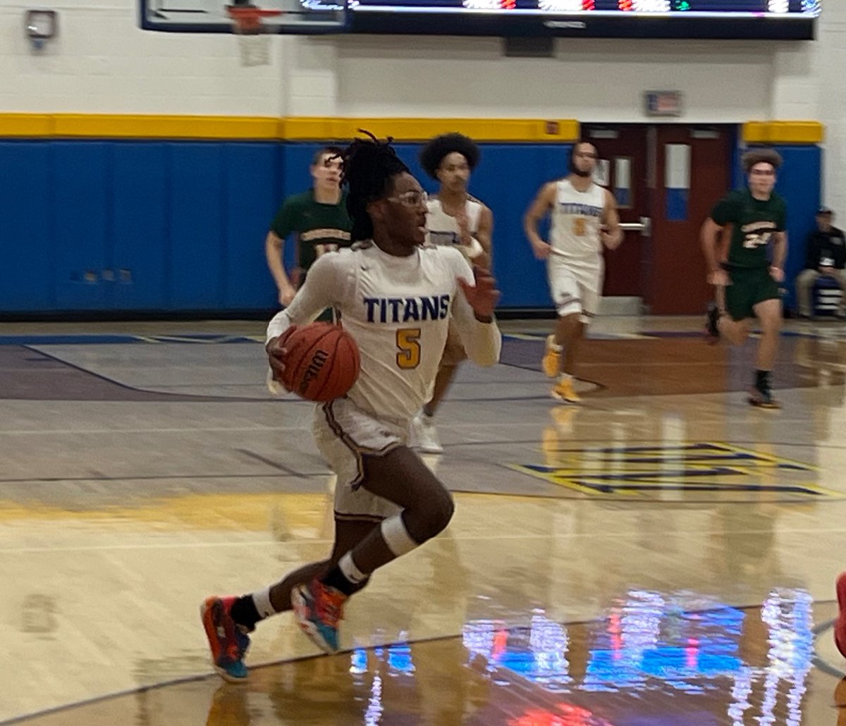 WestMifflinArea's tweet photo. Daven Reynolds tallied a game-high 20 points to lead four double figure scorers in West Mifflin Area High School's Section victory over Yough. The Titans play at Derry Area on Jan. 28. #WMASD #GoTitans @MVI_sports https://t.co/lHdbT0aGcr