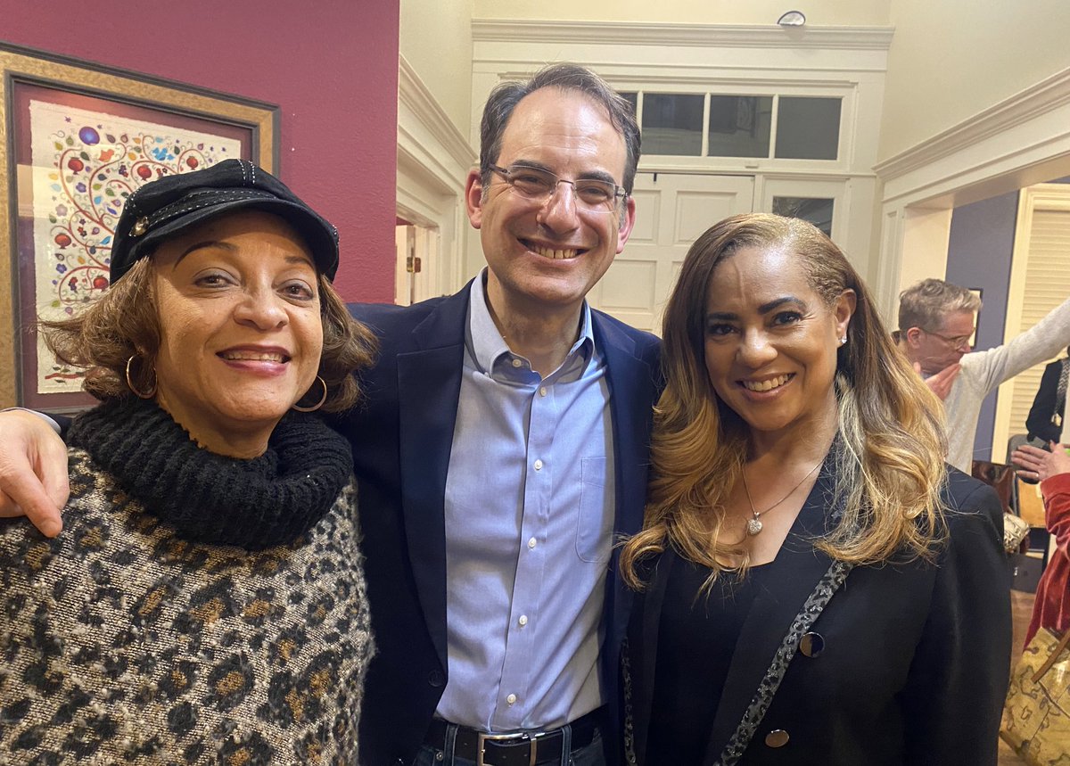 Had a great time with these amazing leaders <a href="/pweiser/">Phil Weiser</a>, <a href="/SeanCamachoCO/">Sean Camacho</a>, <a href="/ilanadspiegel/">Ilana Spiegel</a>, <a href="/RitaForDenver/">Rita Lewis - Supports Kamala for President</a> &amp; so many others at the home of <a href="/leoradenver/">Leora Joseph</a>!