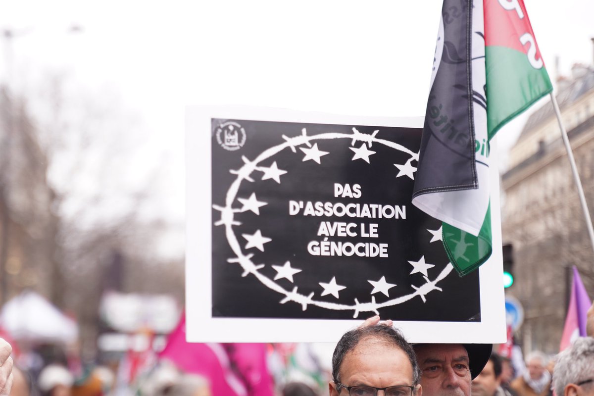 ManonAubryFr's tweet image. Nous continuons à nous mobiliser pour la Palestine ! 

Les armes se sont tues à Gaza. Mais le supplice des Palestiniens est loin d'être fini.

La 🇫🇷 et l’🇪🇺 doivent agir pour la paix, trainer les coupables du massacre devant la justice et mettre un terme à la colonisation.