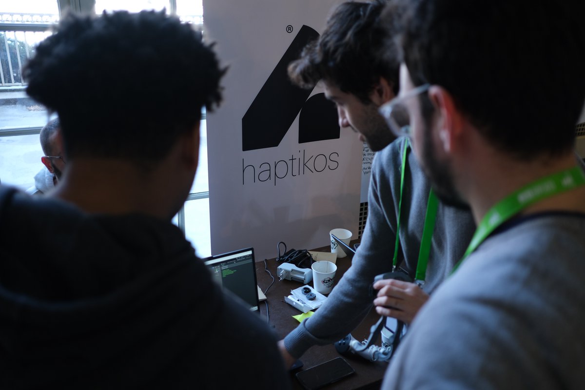 Day 2 at MIT Reality Hack! 🌟
The Haptikos Inc. team is excited to support hackers as they develop next-gen touch-based XR experiences. 
Let’s shape the future of XR together! 🚀

#haptikos #haptics #wearables #hackathon #xr #robotics