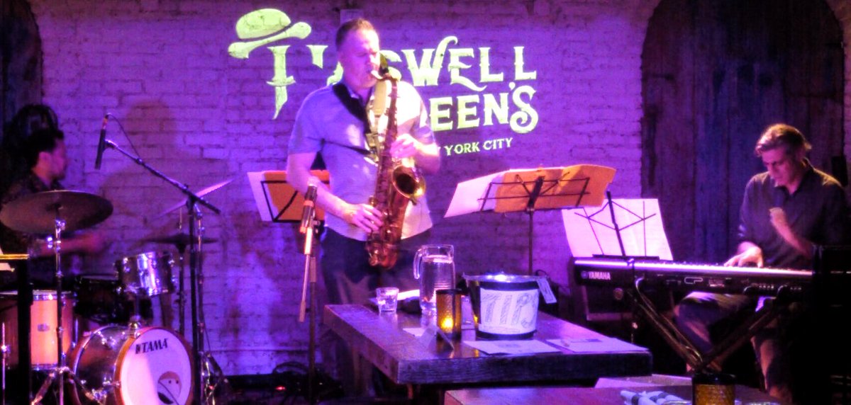 Sin Fronteras Haswell Green's Midtown Tuesday 1/28 8:30-11:30 PM - eepurl.com/i8tlS6