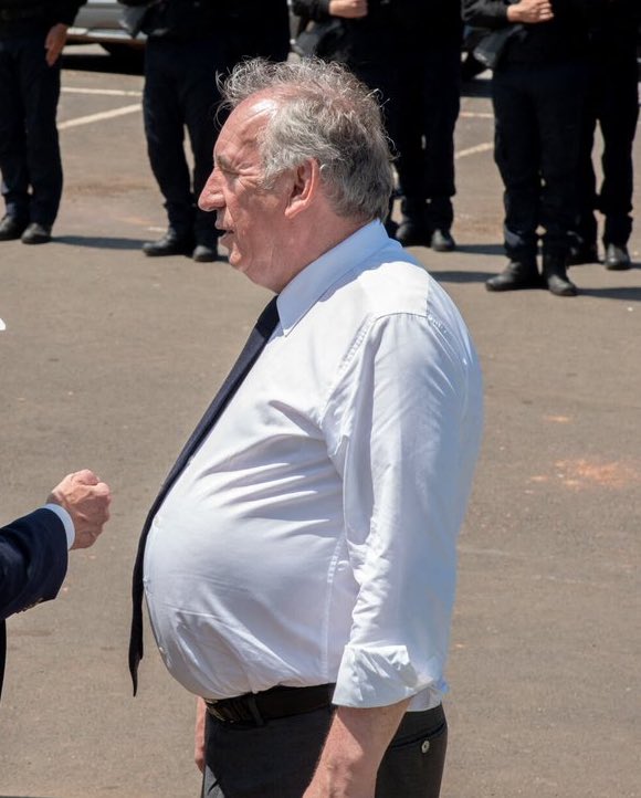 PaulBlaque1's tweet image. #SPASM : La pelouse du Hameau :