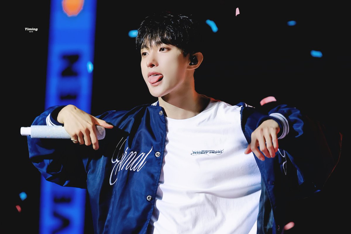 Timing_0218's tweet photo. 250125 🫳🏻🫳🏻🫳🏻

#도겸 #ドギョム #DOKYEOM #세븐틴 #SEVENTEEN https://t.co/EXKJqmeAmM