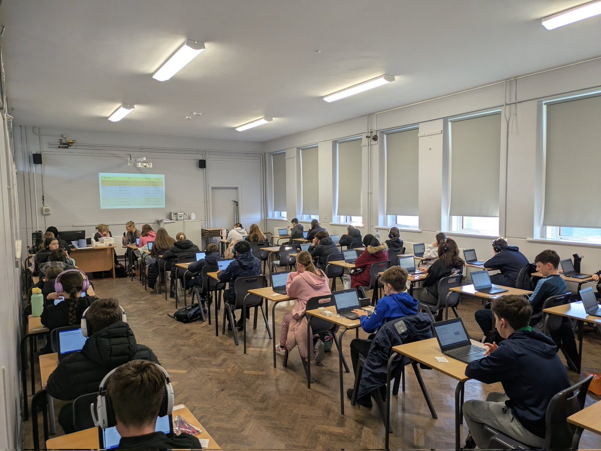 De La Salle College, Churchtown,Dublin, Ireland. (@delasallectown) on Twitter photo Today we welcomed our 1st year 2025 group for their 'Profiling Day'๐ฉ๐ปโ๐ป
Well done to all the boys & girls for doing their very best,it's not easy coming to school on a Saturday ๐๐ป
We look forward to welcoming you to DLSC in August ๐ค
Enjoy the rest of your weekend ๐๐ป #WeAreSalle Today we welcomed our 1st year 2025 group for their 'Profiling Day'๐ฉ๐ปโ๐ป
Well done to all the boys & girls for doing their very best,it's not easy coming to school on a Saturday ๐๐ป
We look forward to welcoming you to DLSC in August ๐ค
Enjoy the rest of your weekend ๐๐ป #WeAreSalle