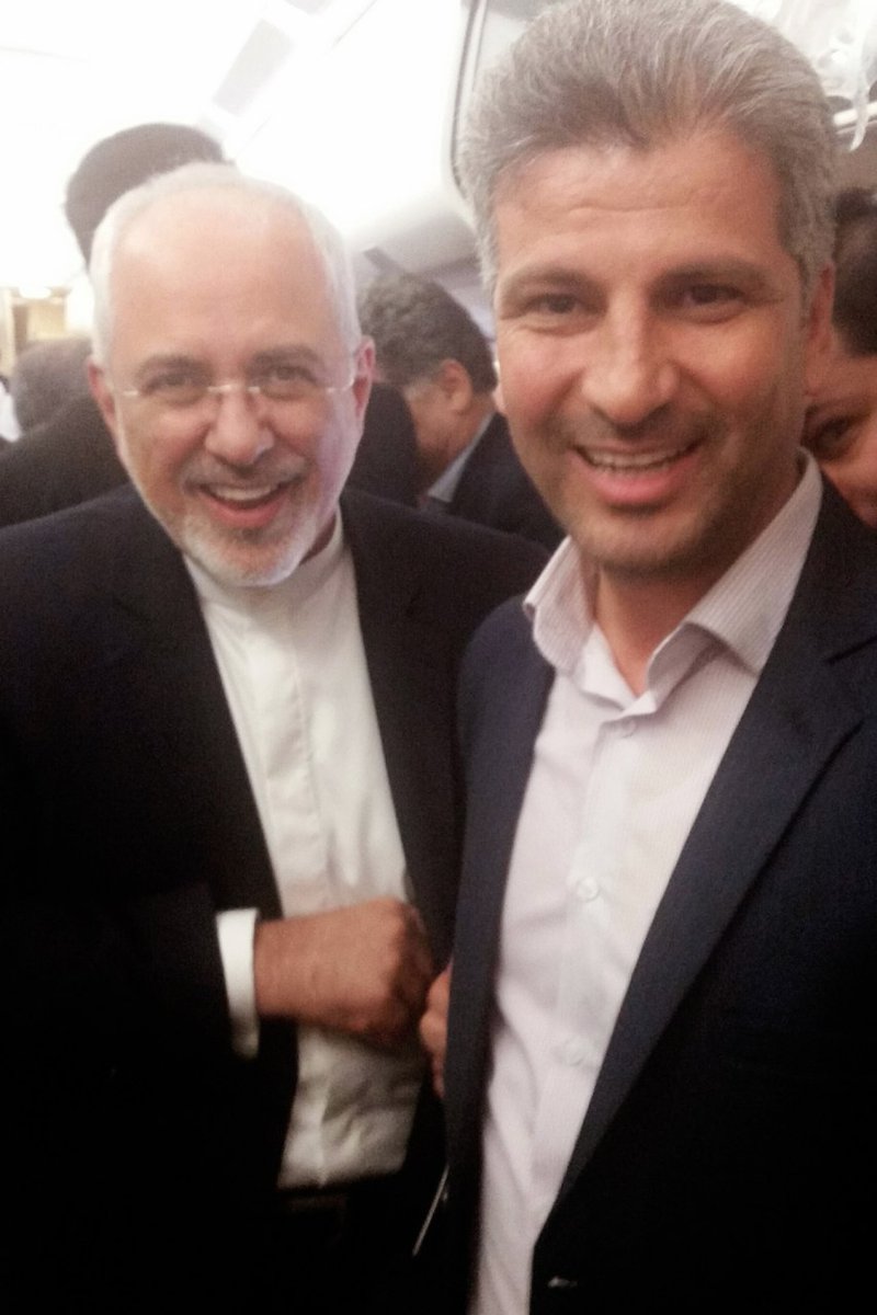 APiri58's tweet photo. وطن دوست  و  وطن پرست واقعی

#محمدجواد_ظریف
#برای_ایران https://t.co/jxg3jiUfay