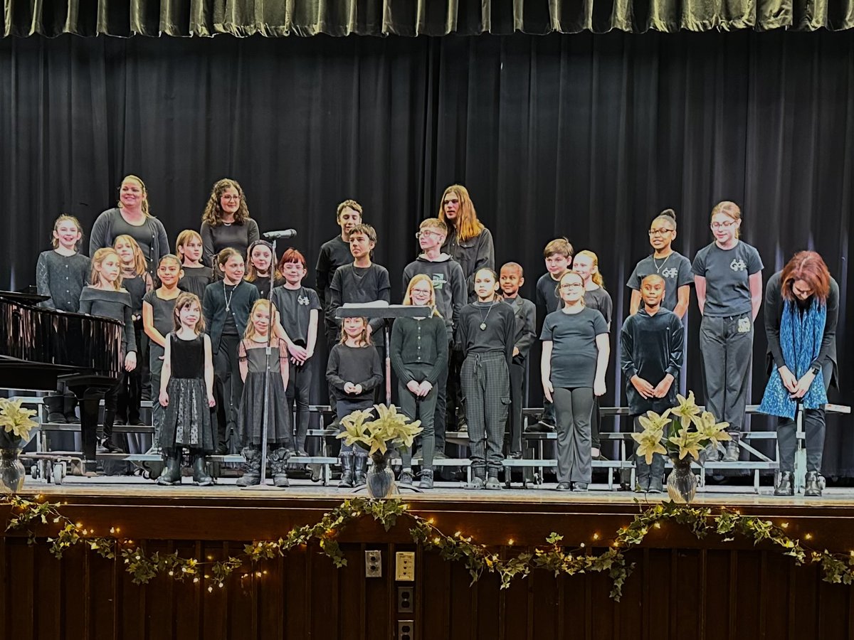 🎶✨ Last Monday, our Queen City Youth Choir delivered a stunning performance of the gospel classic "The Storm is Passing Over" in honor of Dr. Martin Luther King Jr.'s life and legacy.
We couldn’t be prouder of these talented young voices! 💛👏