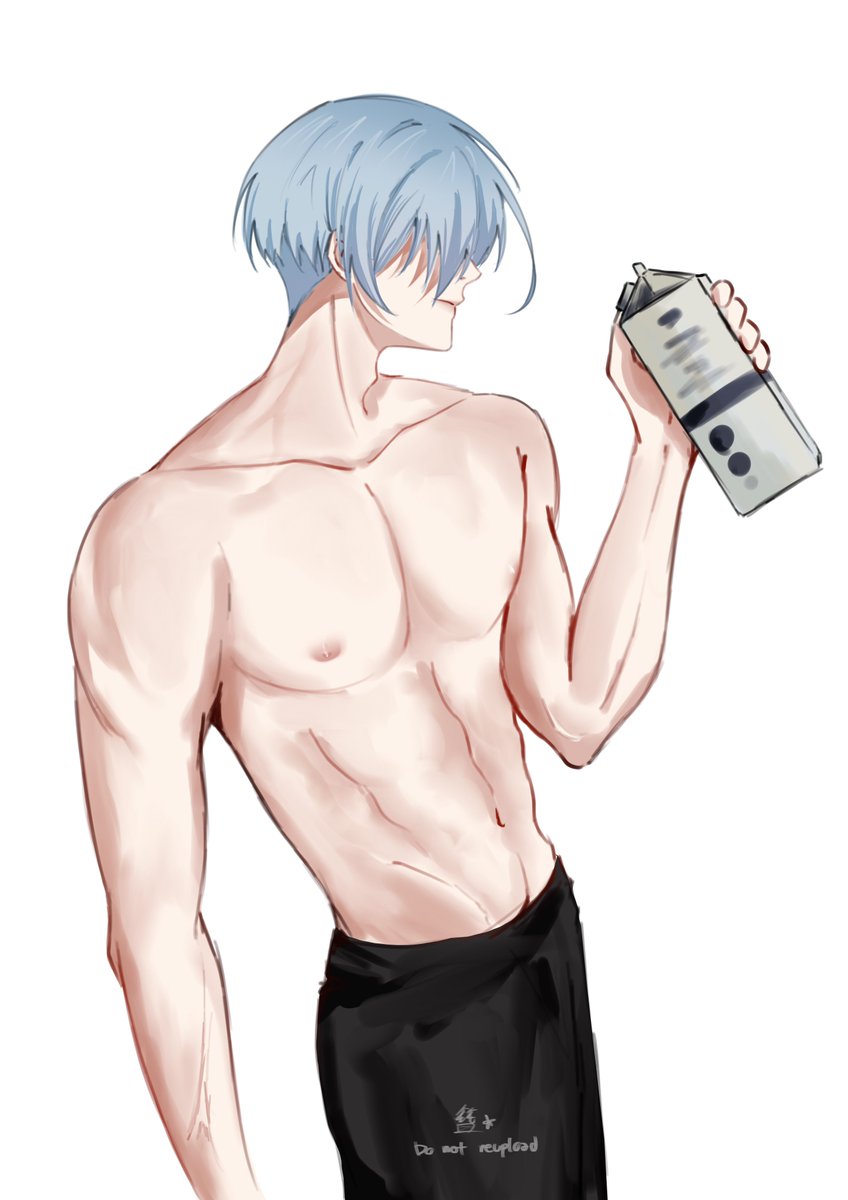 1kanzashi's tweet image. ดื่มนมเยอะๆร่างกายแข็งแรง😋 #ブルーロックFA