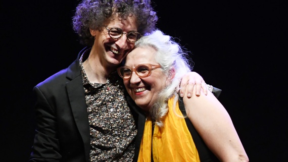 #BarnaSants30 👩🏽‍🎤 Rosa Zaragoza

La cantautora barcelonina ofereix un espectacle exquisit amb cançons alegres, relaxants i transcendents de la tradició medieval sefardita.

📍 @CCAlbareda
🕗 20 h
🎟️ 18 €
ℹ️ ajuntament.barcelona.cat/sants-montjuic…