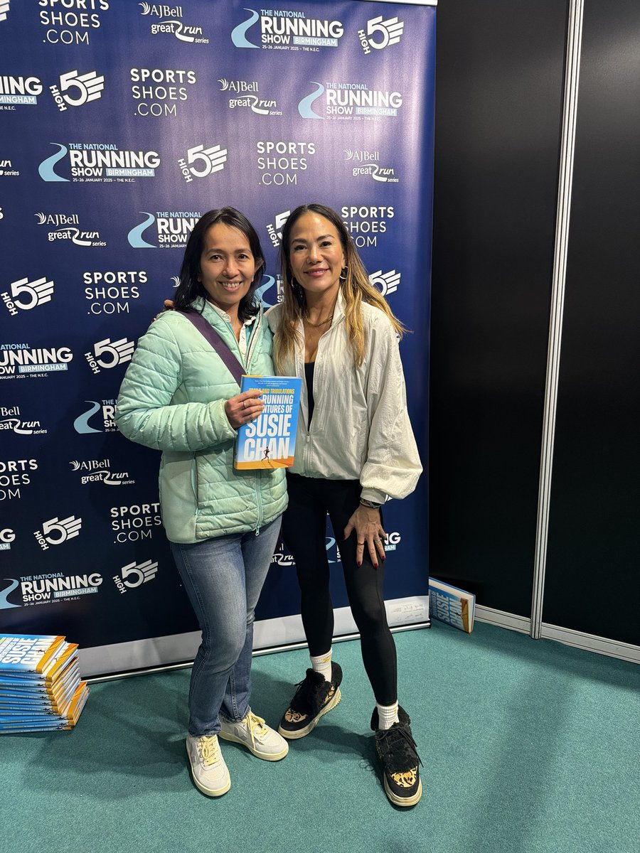 drtazdevil's tweet photo. Lovely to meet my favourite @onepeloton instructor @Susie__Chan at the @nationalrunshow https://t.co/RhaU4J0496