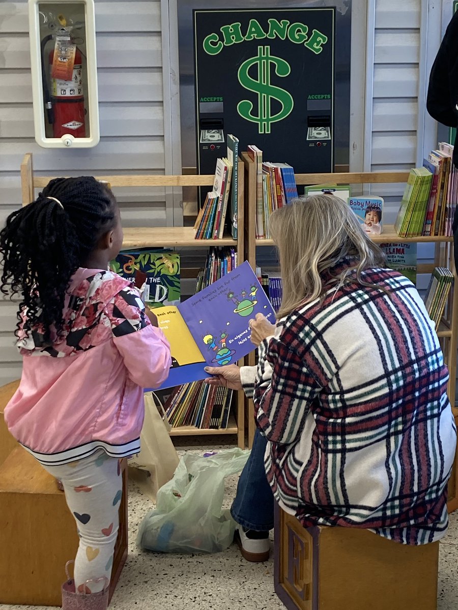 Kelly Griffith tweet media