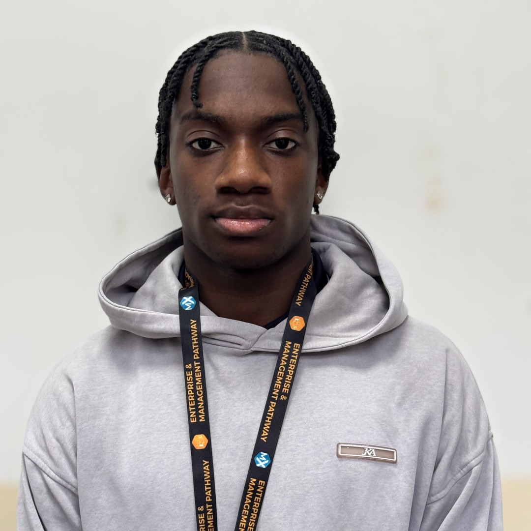 MonouXcollege's tweet photo. Good luck to our very own Dylan Williams as he represents @EnglandAthletics at the Reykjavik International Games in the 60m race! πββοΈβ¨ Go, Dylan! πͺ
#ProudMoment #StudentAthlete #MonouxCollege #ReykjavikGames #GoDylan https://t.co/JarOyZ1ogF