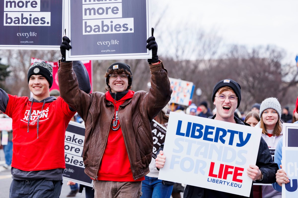 LibertyU's tweet photo. Liberty students stood united at the 2025 National March for Life in Washington, D.C., joining thousands in a powerful display of faith, hope, and advocacy for the unborn. It is an unforgettable experience to come together as a community of fellow believers. https://t.co/lZkipT3Deq