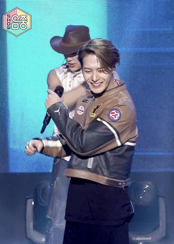 NiceTy4's tweet photo. สดใสมากกกกกกกกกก ความสุขของแจ็คสันตลบอบอวลไปหมด 🥹🥹🥹 #JacksonWang https://t.co/oqEVCOpTQ8