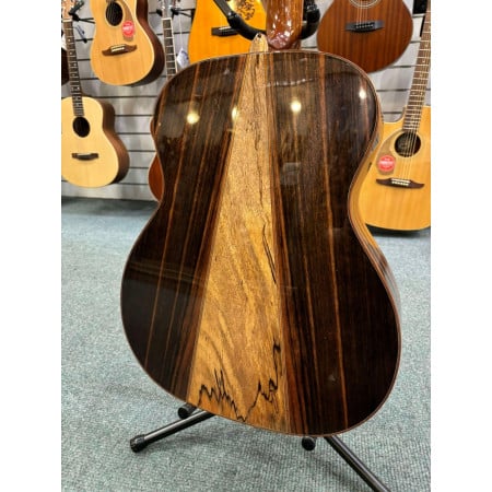 Went to a specialist folk shop with a lovely, super knowledgeable little lady who could advise on guitars with female curves in mind. We both want to try this so she's arranged for it to be sent from Canterbury bless her. It could be the one. #guitars