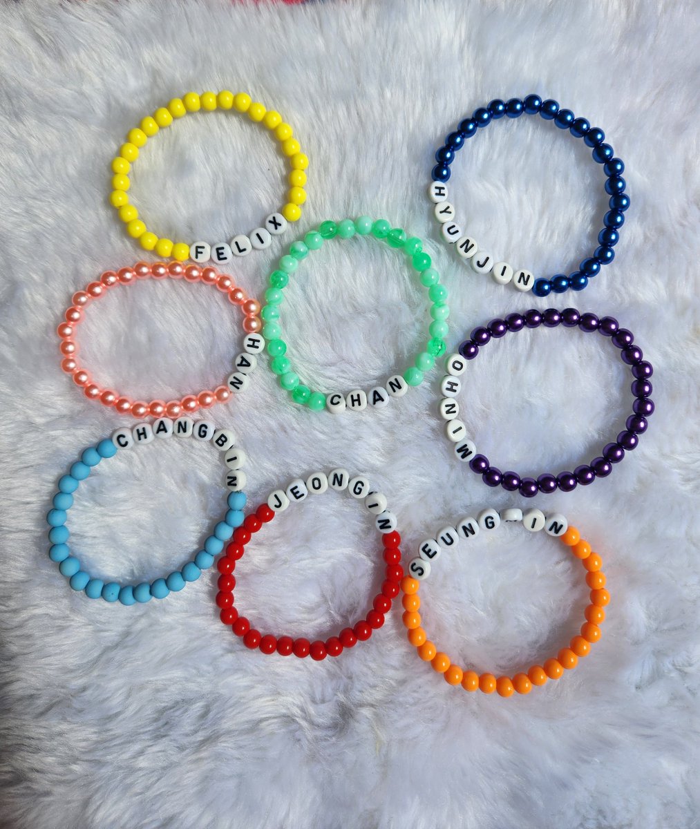 JuArmy1395's tweet photo. Pulseiras em miçanga dos membros do Stray Kids.
R$8,00
Cada pulseira acompanha uma polaroide para que você possa ficar no estilo e ter seu utt mais pertinho de você 💜
Aproveite e garanta já a sua 🌟
https://t.co/HSpsM2R8xM https://t.co/eoeMWYNaKW
