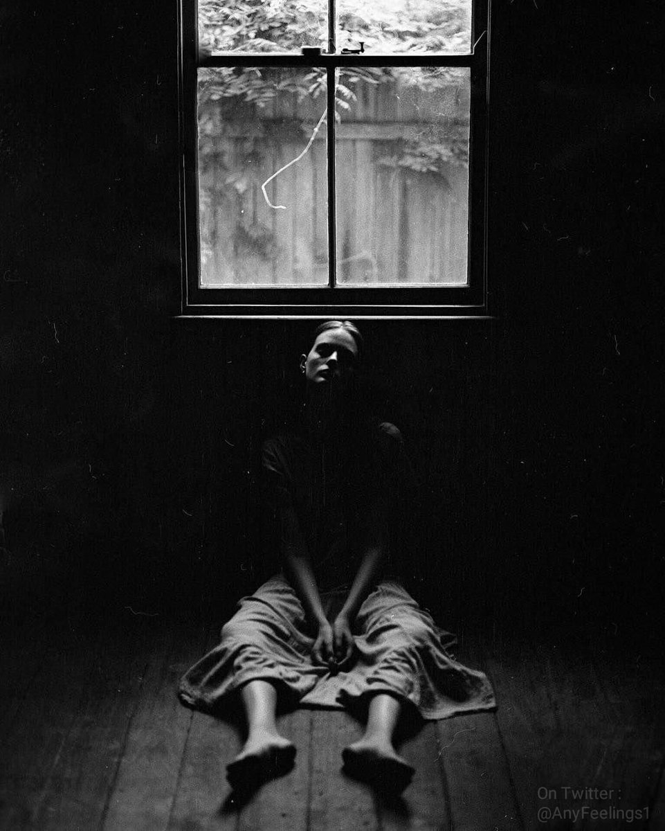 the worst feelings is getting sad again for no reason aftr you’ve been so happy for a long time