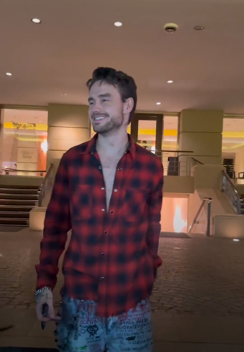 Vicky Nicole ⁷ ❯❯❯❯❯ tweet media