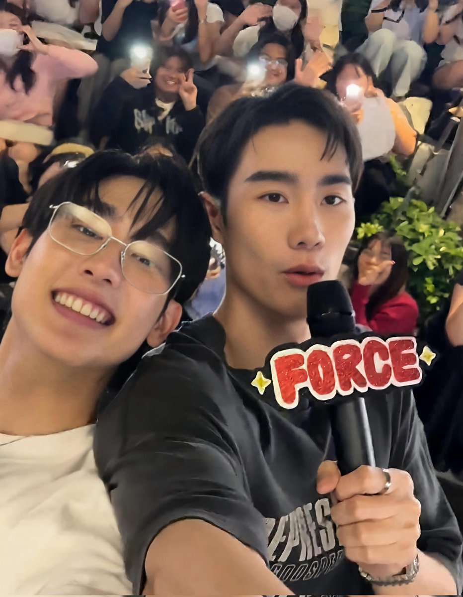 P_lookdet_konte's tweet photo. ก้มาดิค้าบงานจบเทรนด์ไม่จบ

FORCEBOOK OUR PLAYGROUND
#สนามอ่านเล่น2025xForceBook https://t.co/RhKl3LjD9J