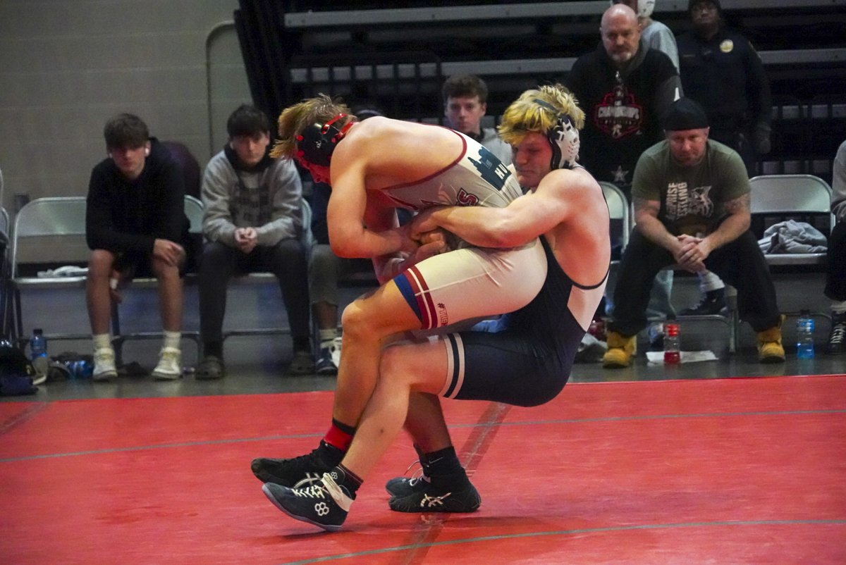 AHSAAnow's tweet photo. 📸 from the 1st round of matches at today's Duals Wrestling Tournament in Birmingham https://t.co/Q65gI86oQS