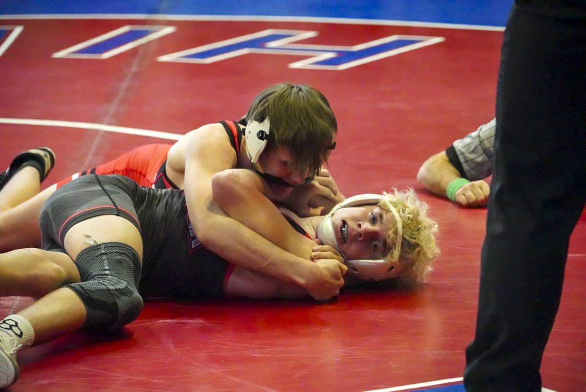 AHSAAnow's tweet photo. 📸 from the 1st round of matches at today's Duals Wrestling Tournament in Birmingham https://t.co/Q65gI86oQS