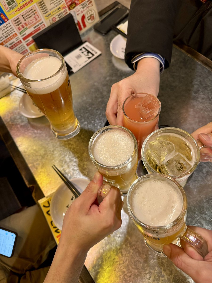 matsu_tara's tweet photo. UNICODE LIVE TOUR  TOGETHER UNICODE！OSAKA   2025.1.25

二部終了後の打ち上げ🍻

#유니코드 #UNICODE
#ユニコード
@unicode_japan 
@UNICODE_XNET https://t.co/l0IleODF2l