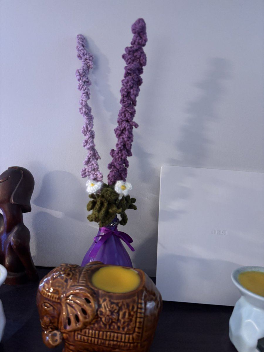 Jallycreations's tweet photo. I’ve been working on my flower making skills and bottle recycling https://t.co/ZxO16QHNIK